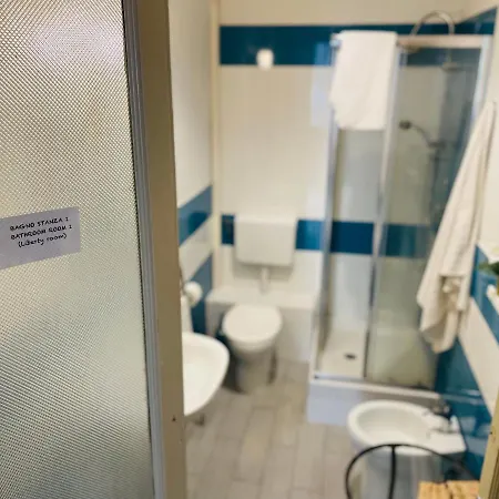 Montello & Гостевой дом 3*