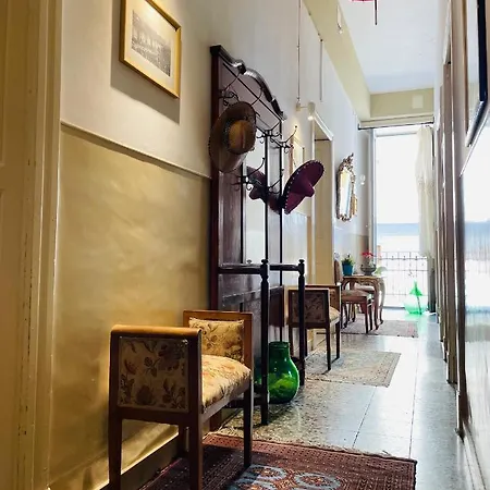 Montello & Гостевой дом 3*